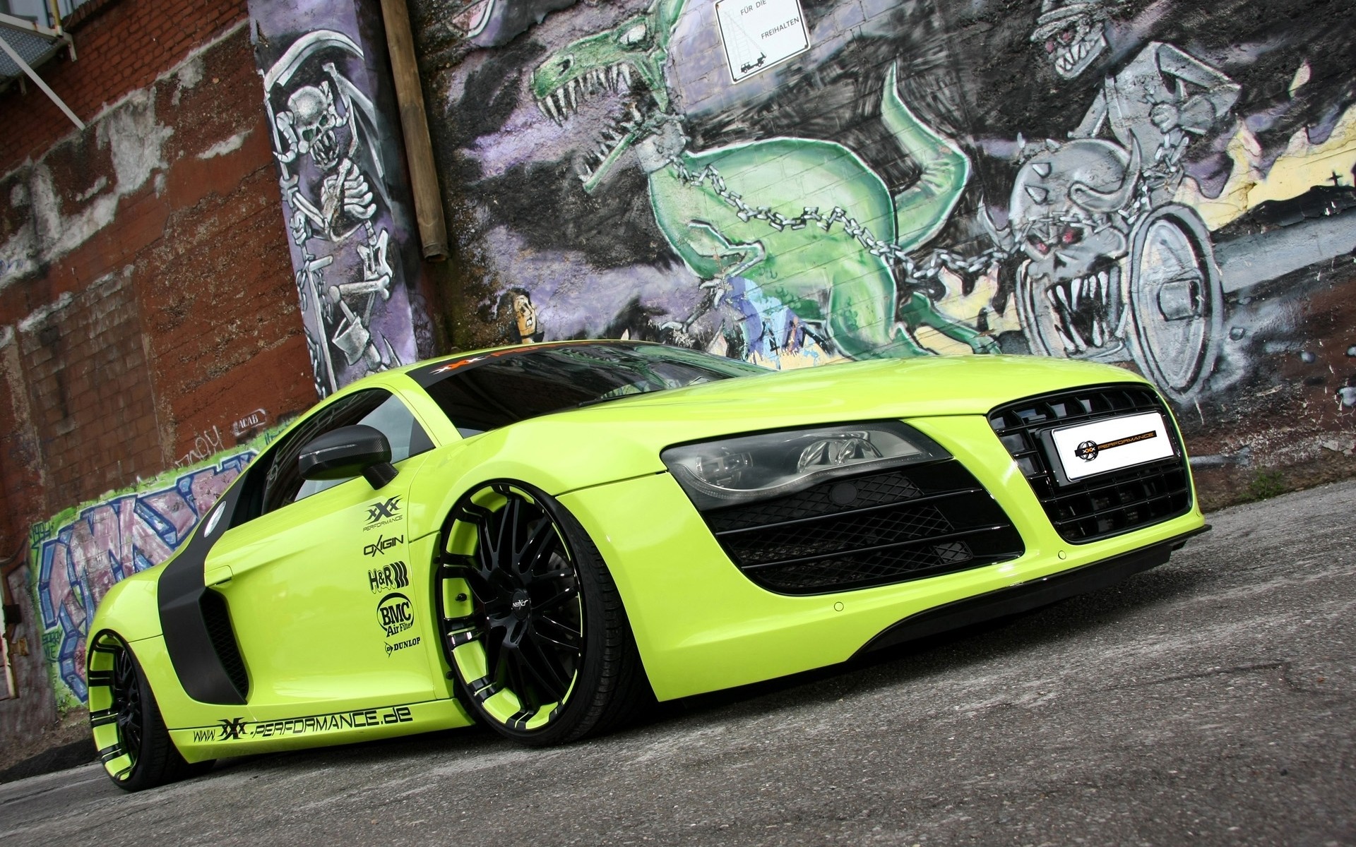 Wolverineвђ™S Audi R8 Wallpapers